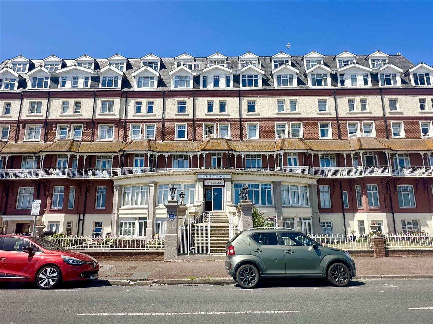 1 bed property in De La Warr Parade, Bexhill-On-Sea